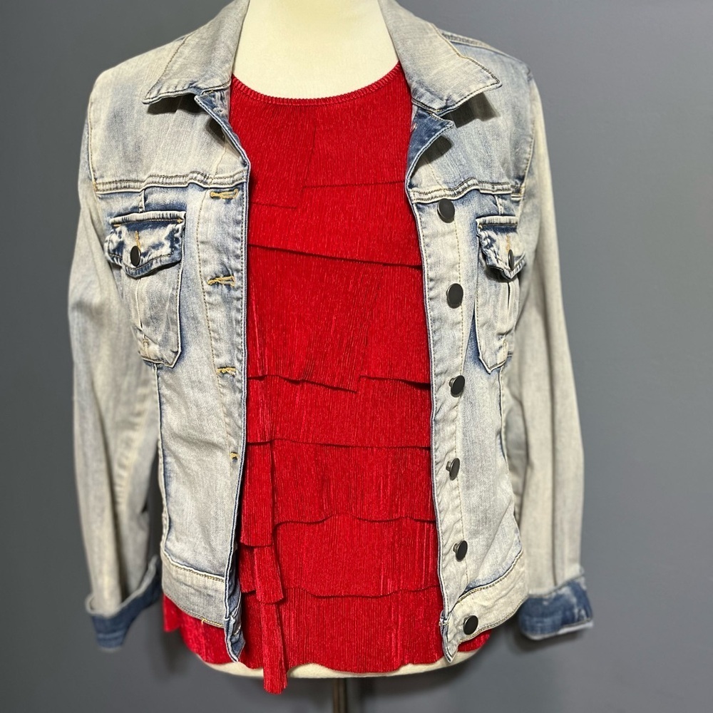 Alfred Dunner red tiered short sleeve top size petite medium  - Picture 6 of 6
